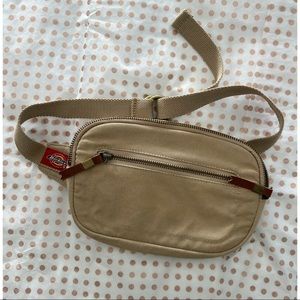 NWOT Madewell X Dickeys Tan Belt bag